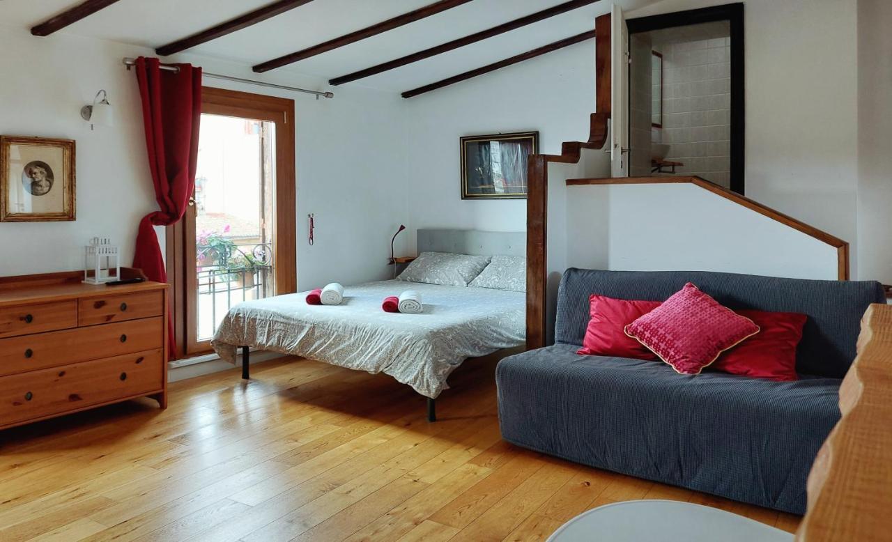 Mattia'S Penthouse - View Over Trastevere Roofs 로마 외부 사진
