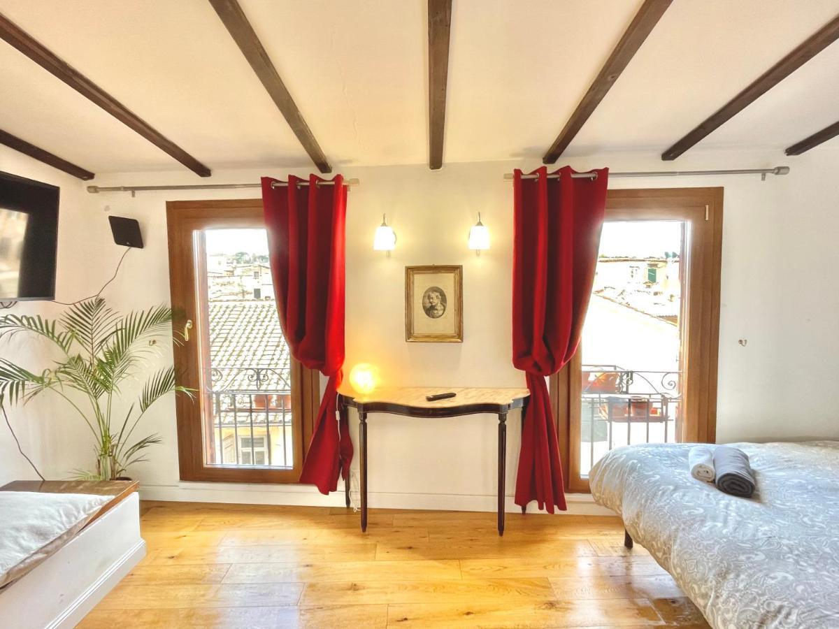 Mattia'S Penthouse - View Over Trastevere Roofs 로마 외부 사진